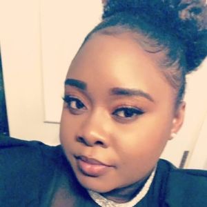 Meet your Posher, Janay